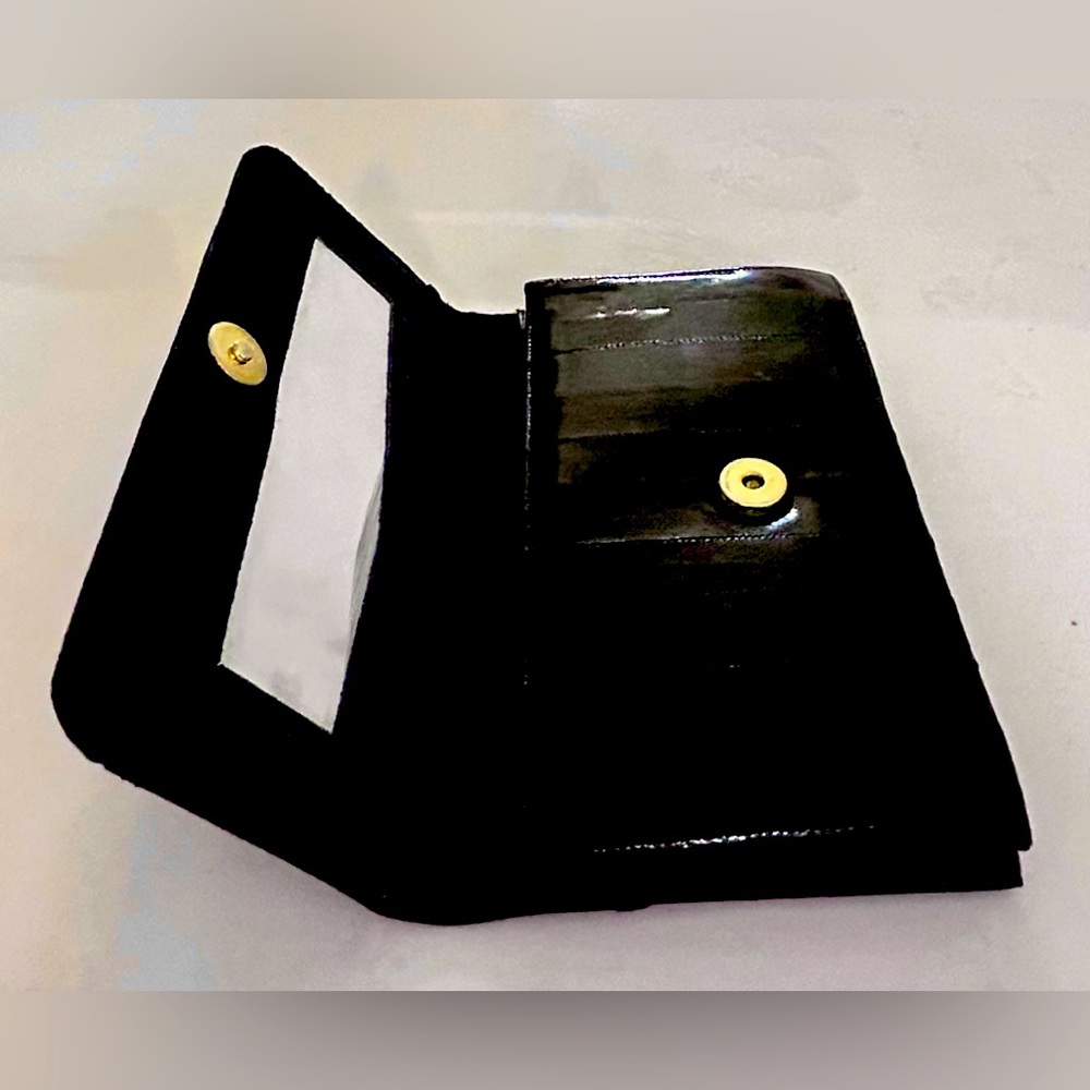 💥CLOSET KEPT!💥 Vintage Eel Skin Patent Baby Soft Leather Clutch Wallet Purse💥 - Picture 3 of 8